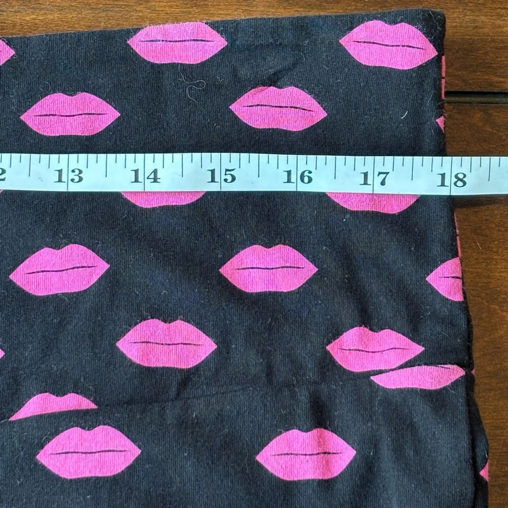 Black & Hot Pink Lip Print Pencil Skirt Stretch Knee Length Size 1X - Picture 4 of 6